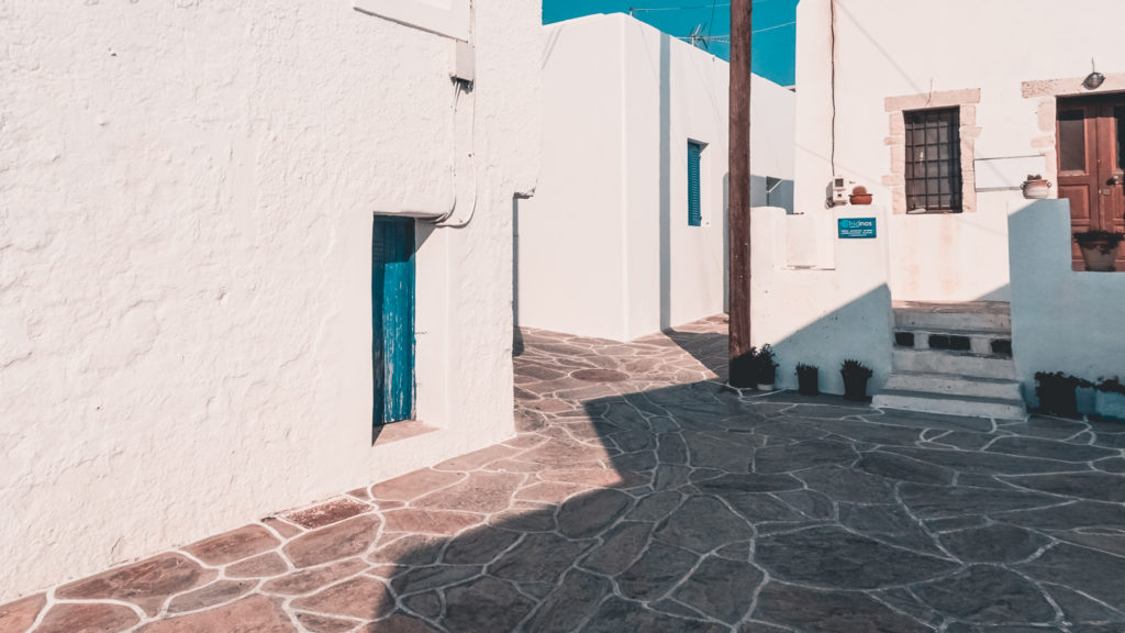 A narrow street in the Chora of Sikinos