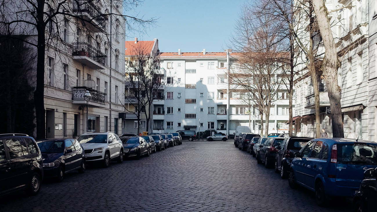 The women of Bleibtreustrasse upper end