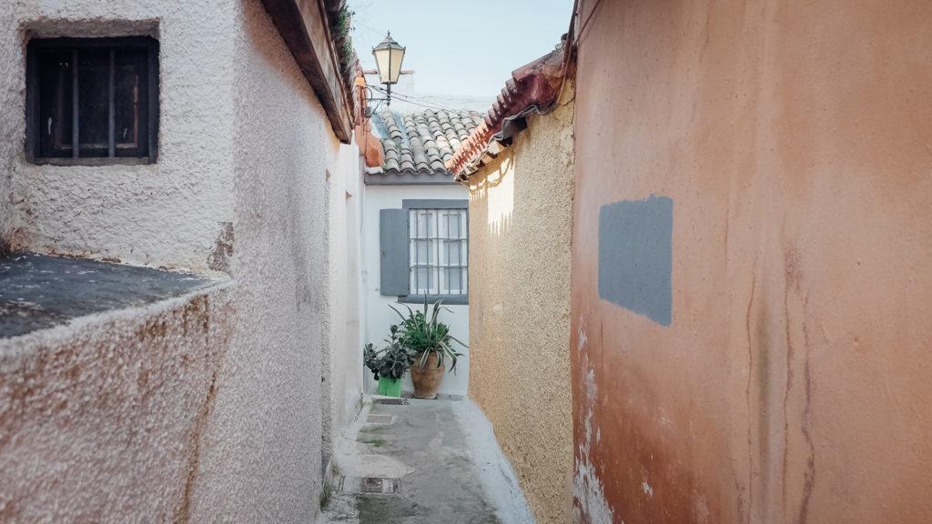 A street in Anafiotika