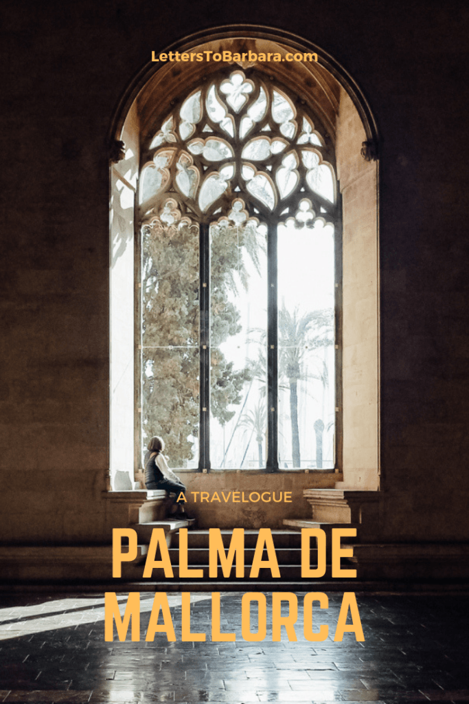 Under the yellow lights of Palma de Mallorca Pin