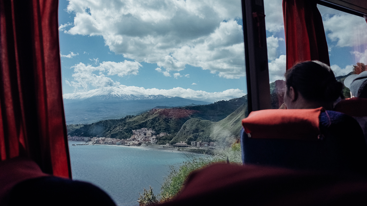 Taormina bus Mount Etna