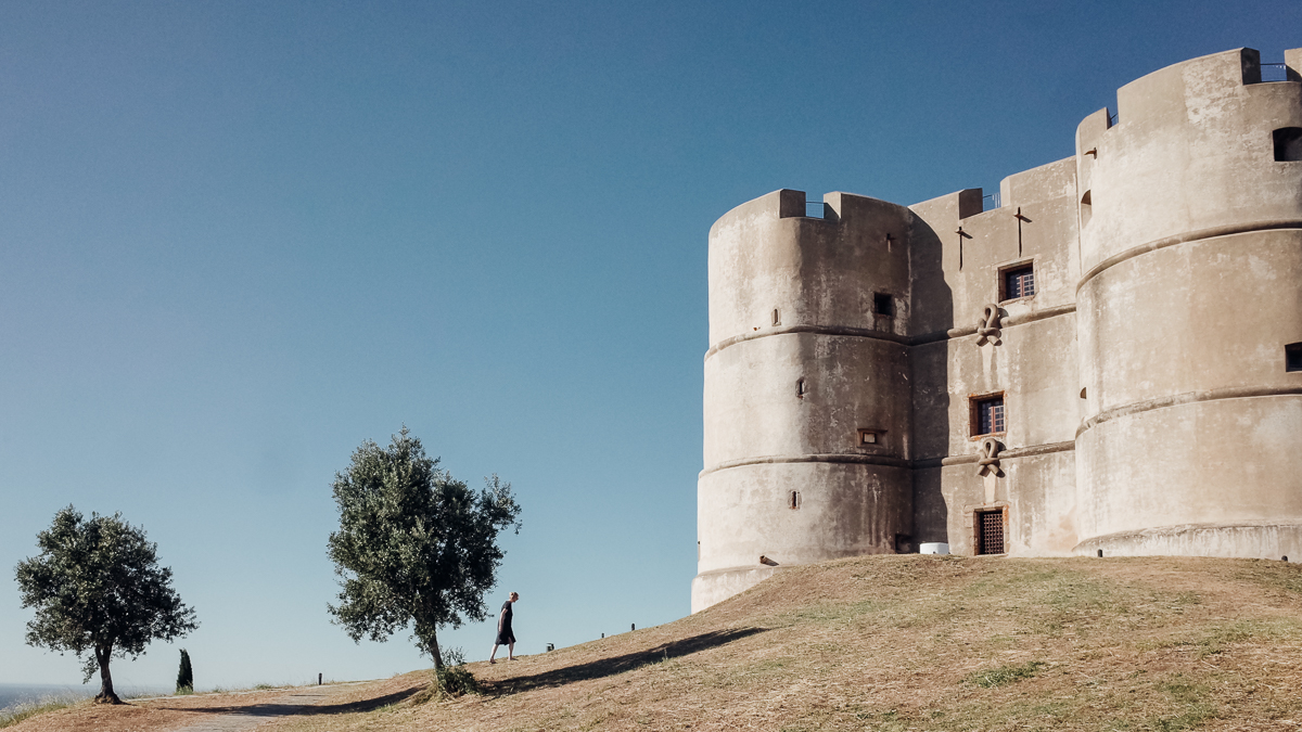 Travel and street photography recap 11 Castle of Evoramonte