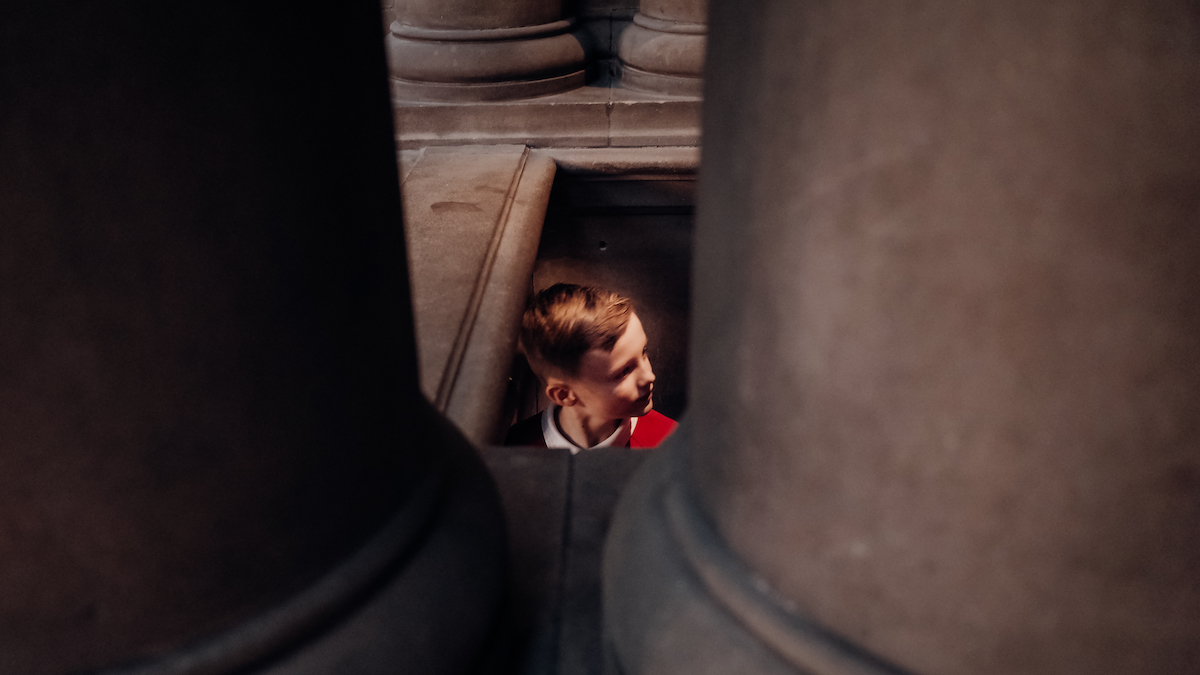 The Glaswegians hiding