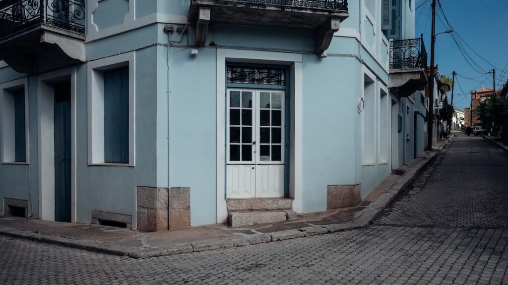 The beautiful streets of Galaxidi