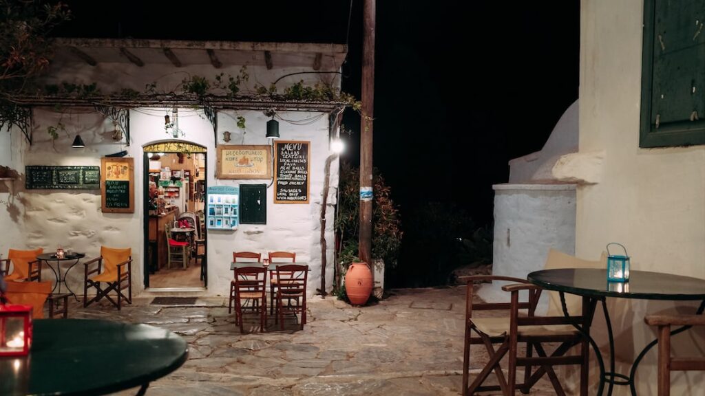 Kathodon taverna in the Chora of Amorgos