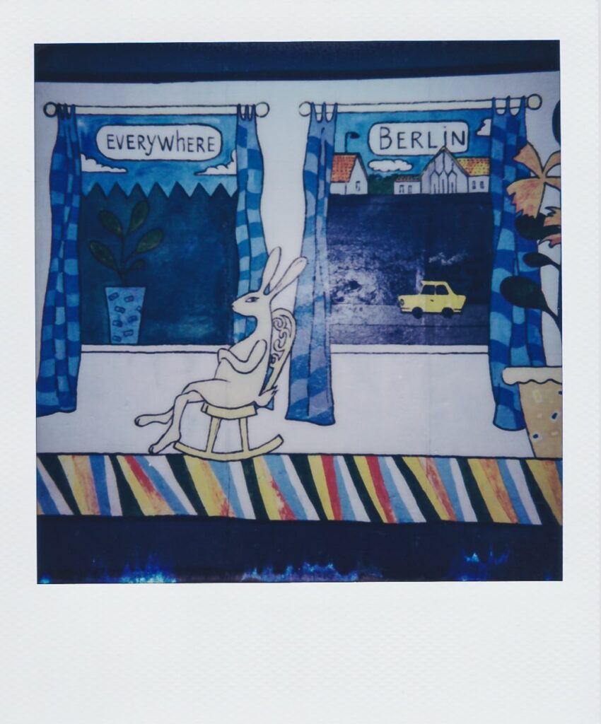 Polaroid Sun 660 East Side Gallery Alexej Taranin - Walls International Mauern international