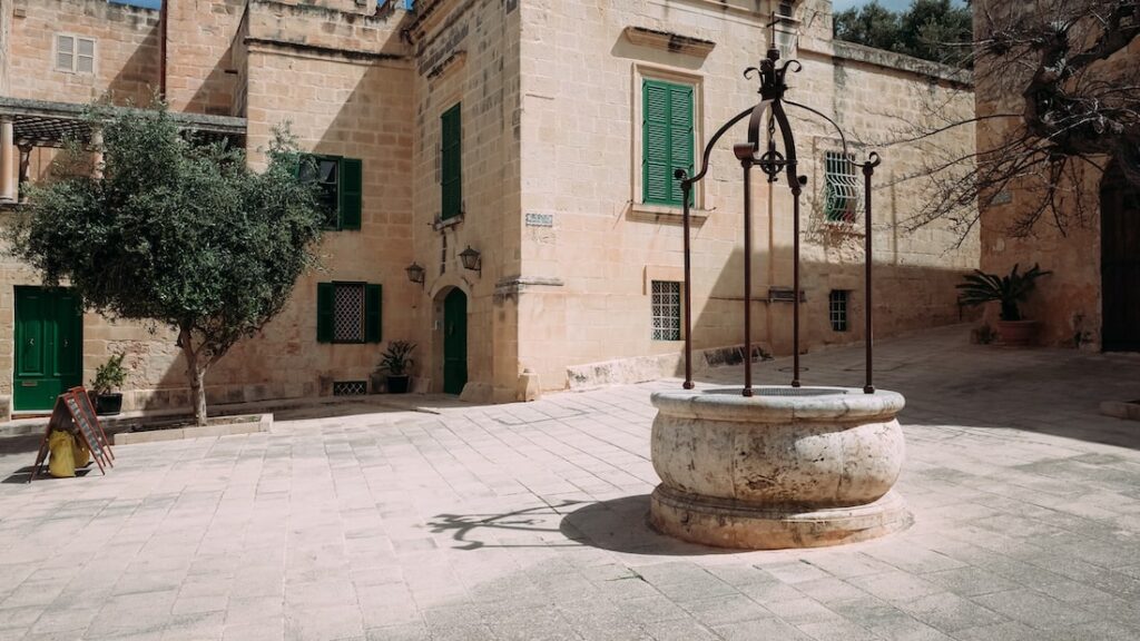 Piazza Mesquita Mdina
