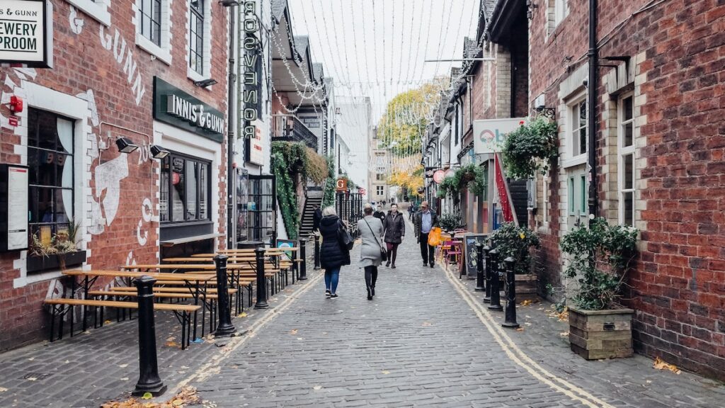 Ashton Lane Glasgow