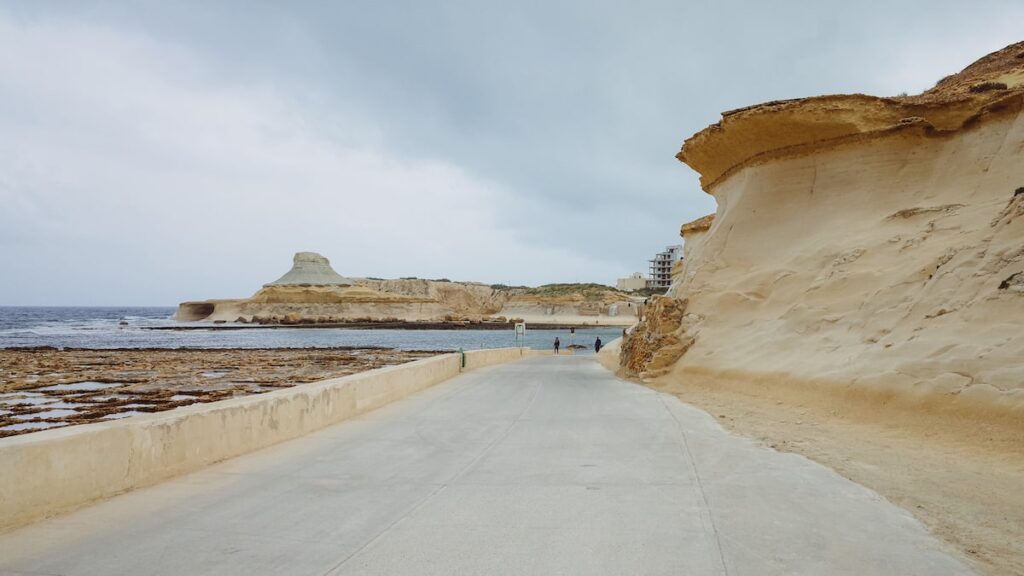 Things to do in Gozo see the salt pans