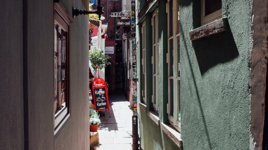 Narrow streets in Schnoor, Bremen