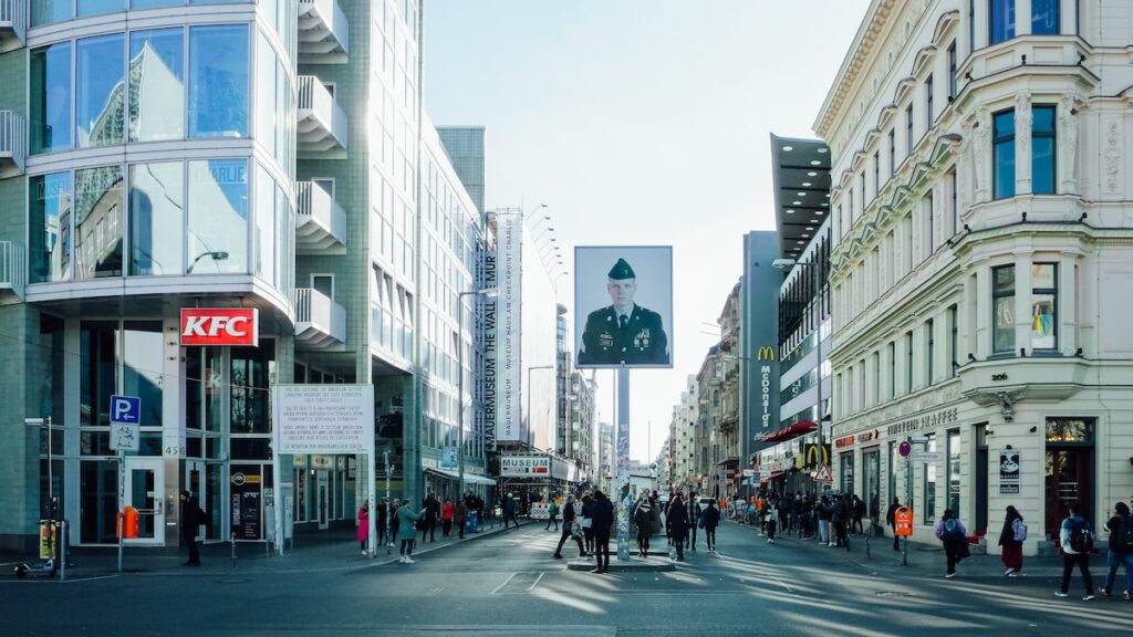 Checkpoint Charlie Berlin