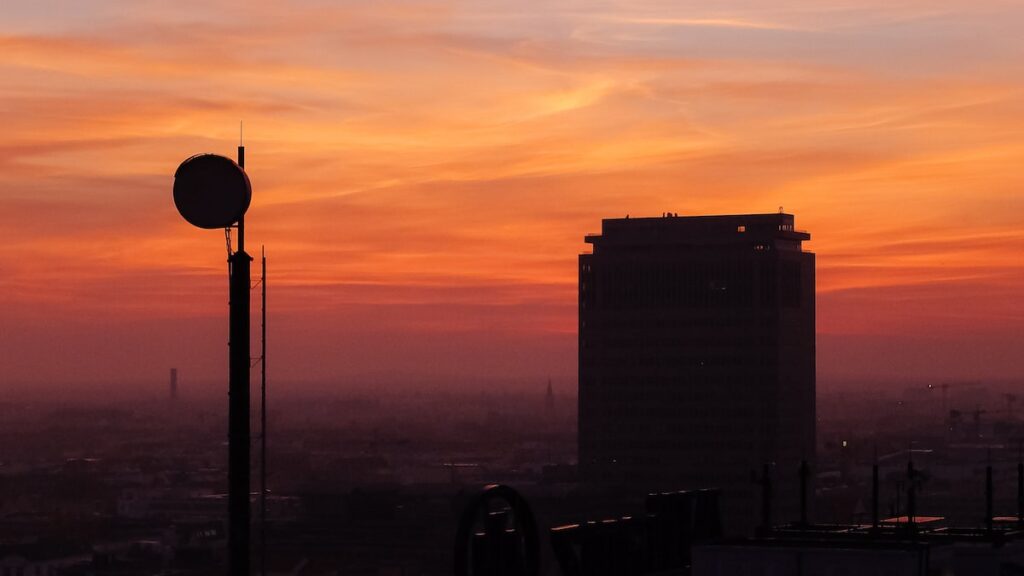 A photo showing an orange sunset in Berlin Charlottenburg.