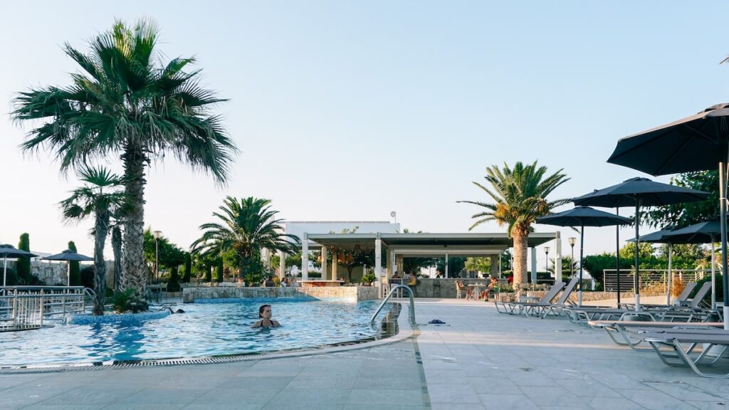 A photo of the swimming pool and the facilities of Skyros Palace Hotel