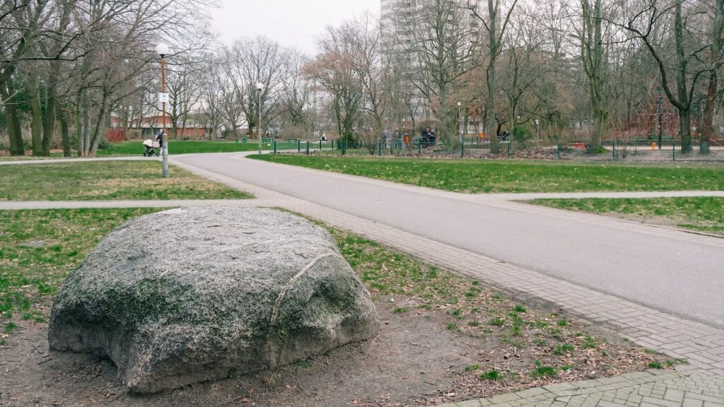 A stone from the Ice Age in Berlin - Findling aus der Eiszeit