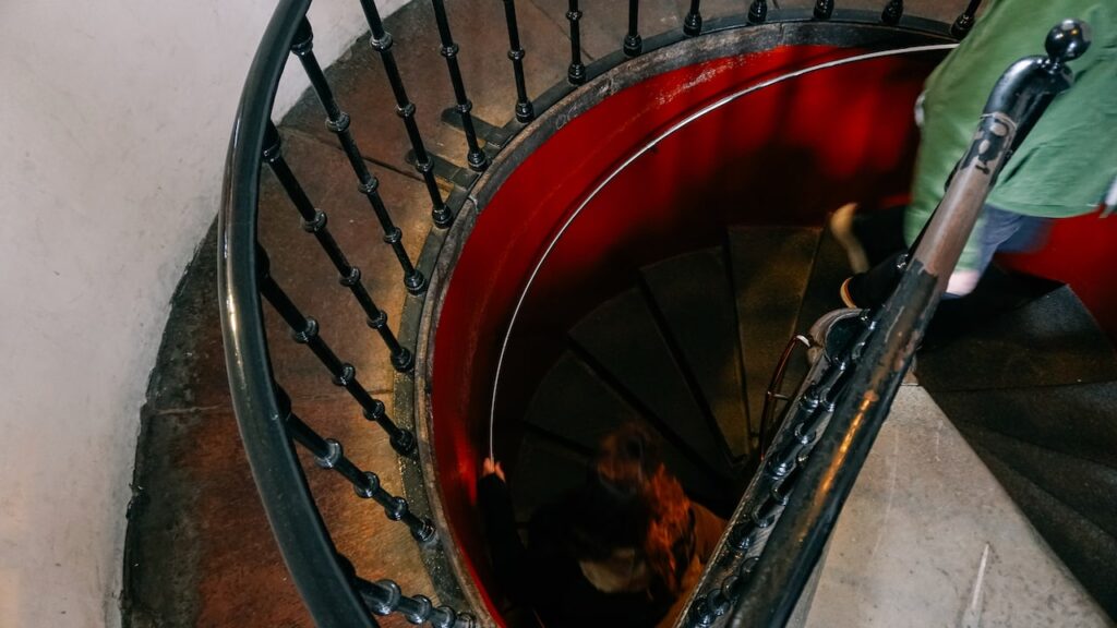 The winding staircase leading to the viewpoint of the Round Tower