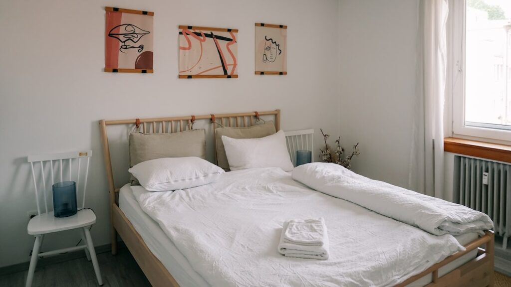 Ella's Castle View apartment bedroom in Ljubljana
