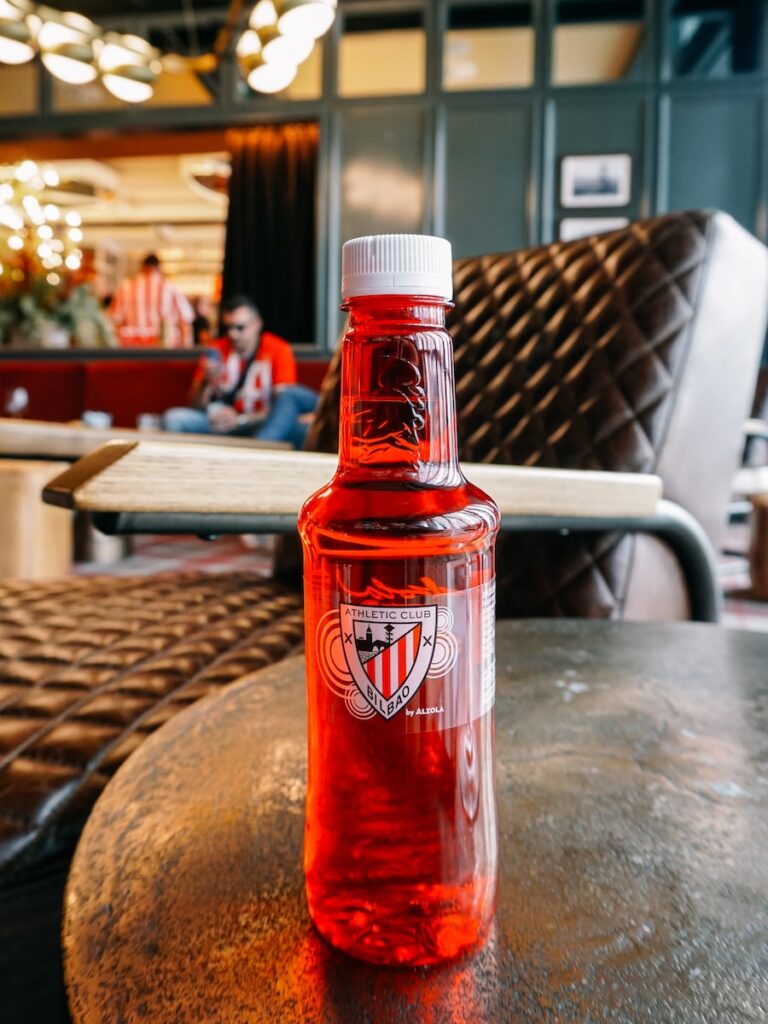 The official water bottle of Athletic Club de Bilbao