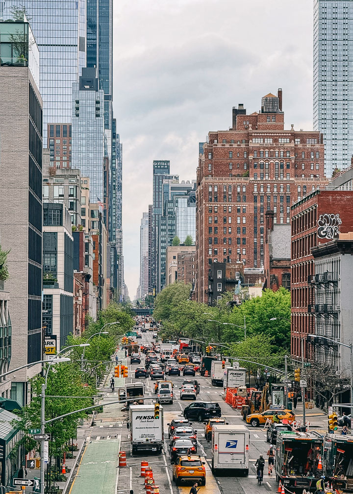 The famous High Line in New York City, a must-see for first-time visitors in NYC