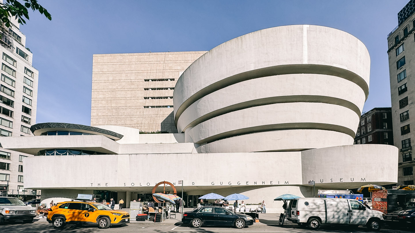 The building of the Guggenheim Museum New York